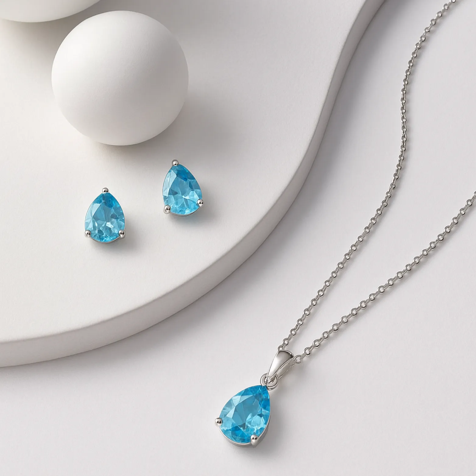 Dewdrop Sky Blue Silver Necklace Set