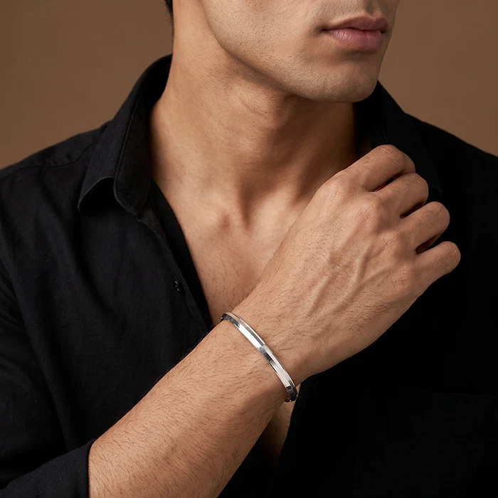 Sterling Silver Men’s V-Shaped Kada