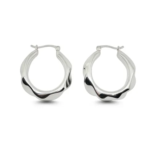 Wavy Gleam Hoop Earrings