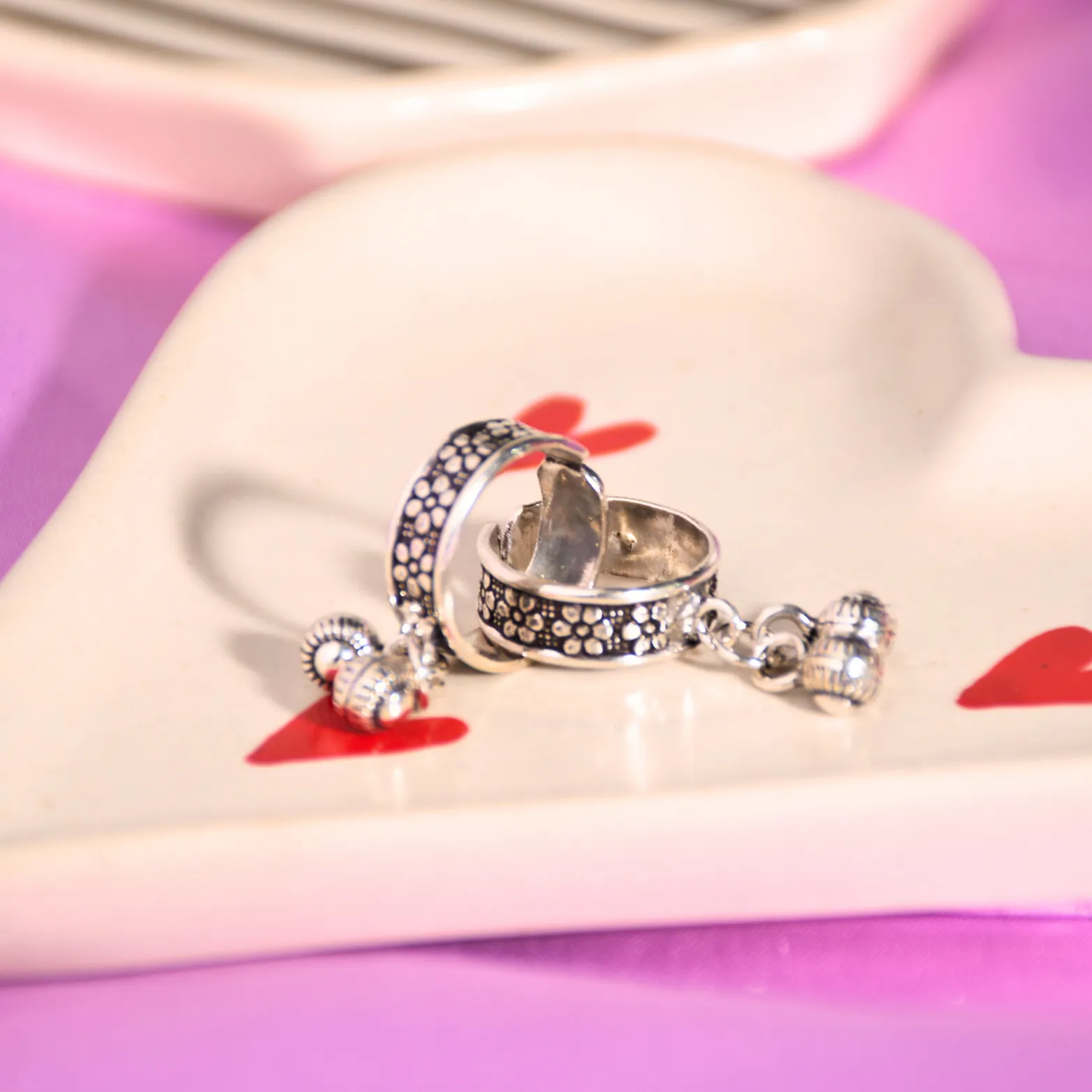 Antique Floral Jhumki Silver Toe Rings
